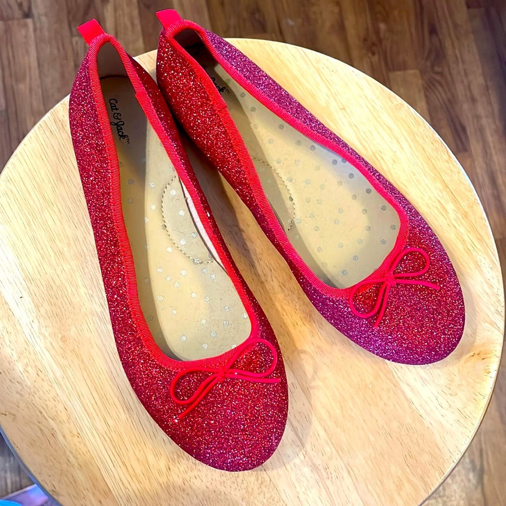 Ruby Slippers kids’ size 4